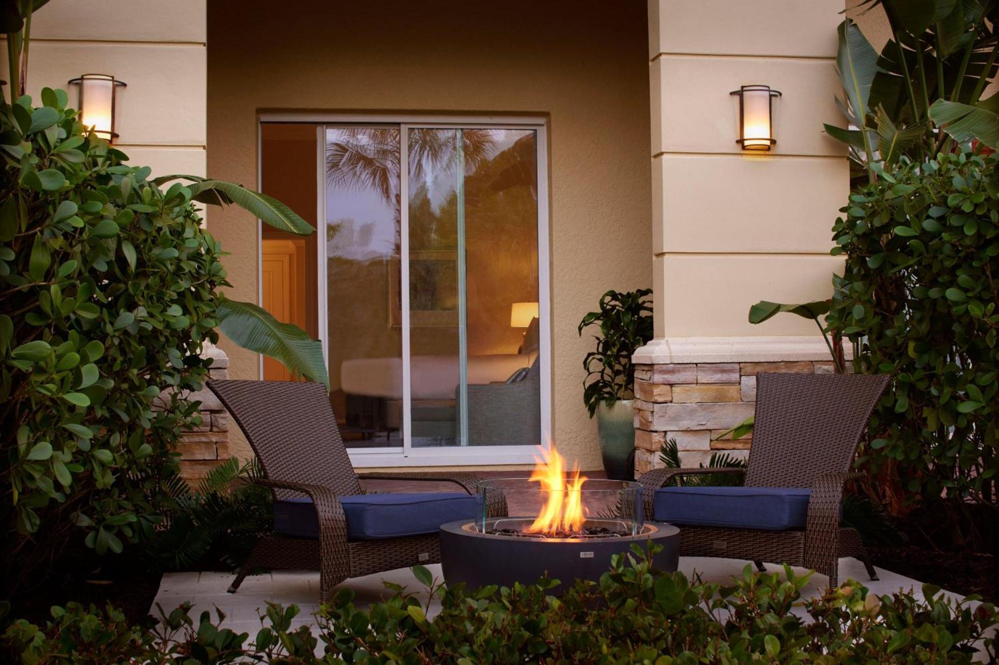 Hotel The Ritz-Carlton Naples, Tiburon Exterior foto